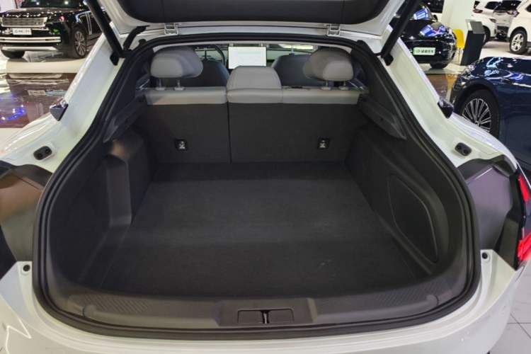 Used XPeng MONA M03 2025 600 with Ultra-Long Range Max Trunk