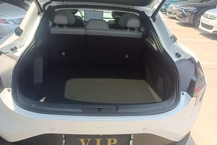 Used XPeng MONA M03 2025 600 with Ultra-Long Range Max Trunk