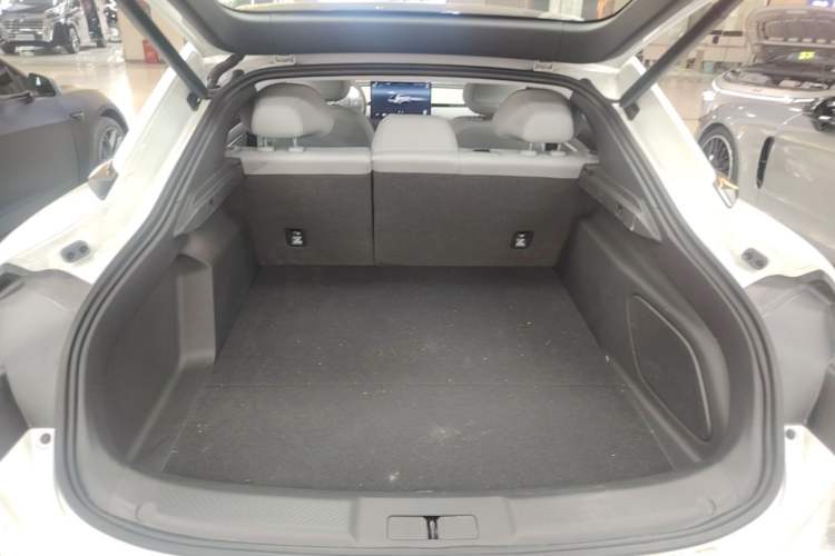 Used XPeng MONA M03 2025 600 with Ultra-Long Range Max Trunk