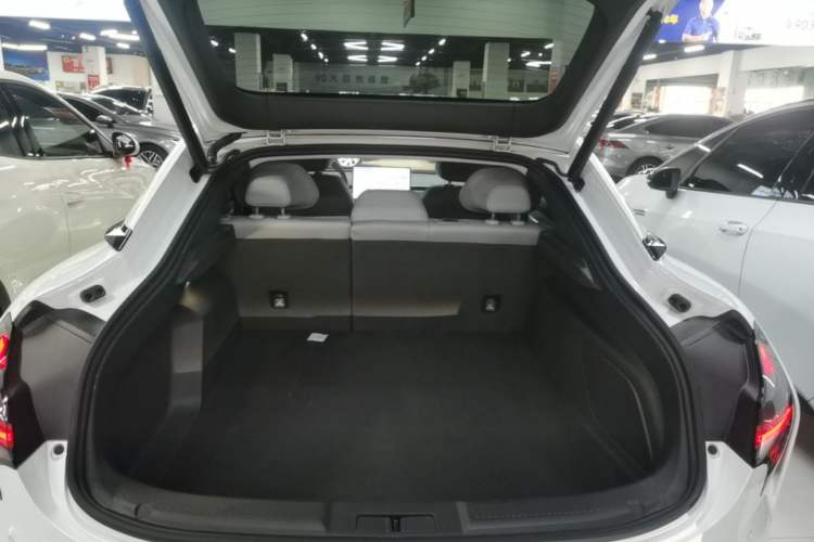 Used XPeng MONA M03 2025 600 with Ultra-Long Range Max Trunk