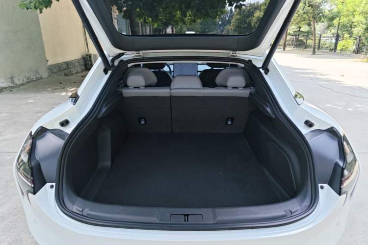 Used XPeng MONA M03 2025 600 with Ultra-Long Range Max Trunk