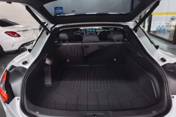 Used XPeng MONA M03 2025 600 with Ultra-Long Range Max Trunk