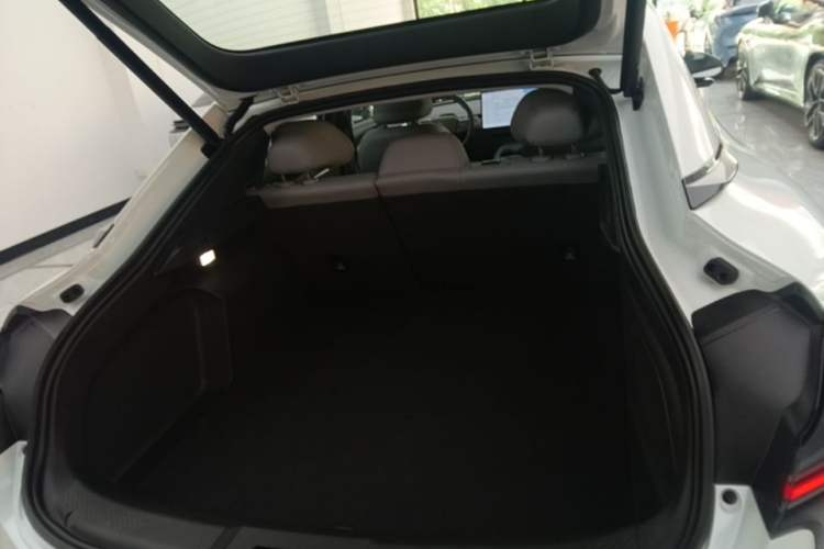 Used XPeng MONA M03 2025 600 with Ultra-Long Range Max Trunk