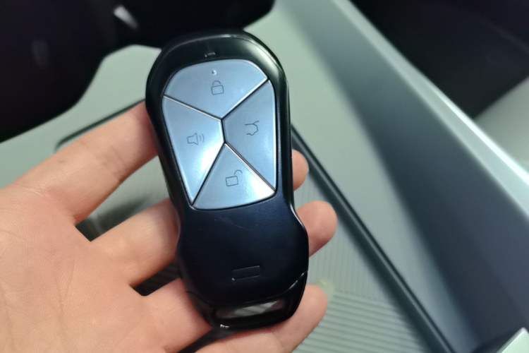 Used XPeng MONA M03 2025 600 with Ultra-Long Range Max Vehicle Key