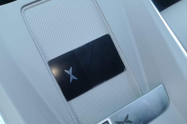Used XPeng MONA M03 2025 600 with Ultra-Long Range Max Vehicle Key