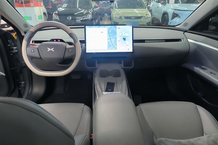 Used XPeng MONA M03 2025 620 Ultra-Long Range Plus Center Console