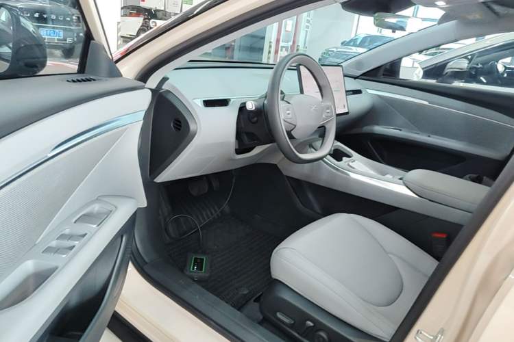 Used XPeng MONA M03 2025 600 with Ultra-Long Range Max Driver Seat