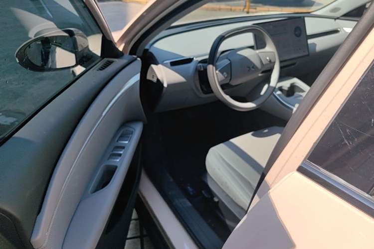 Used XPeng MONA M03 2025 515 Long-Range Plus Driver Seat