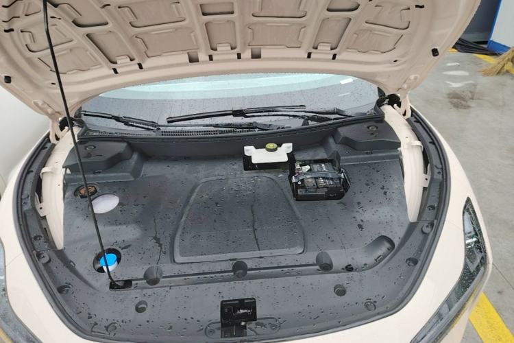 Used XPeng MONA M03 2025 620 Ultra-Long Range Plus Engine Bay