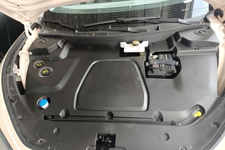 Used XPeng MONA M03 2025 600 with Ultra-Long Range Max Engine Bay