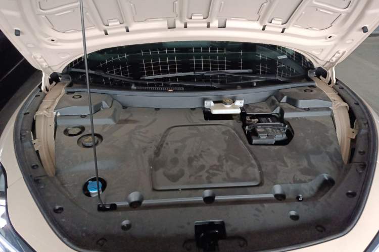 Used XPeng MONA M03 2025 600 with Ultra-Long Range Max Engine Bay