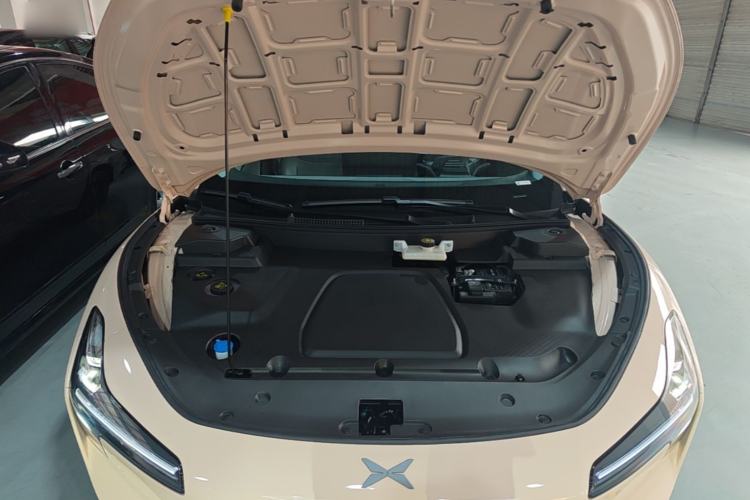 Used XPeng MONA M03 2025 600 with Ultra-Long Range Max Engine Bay