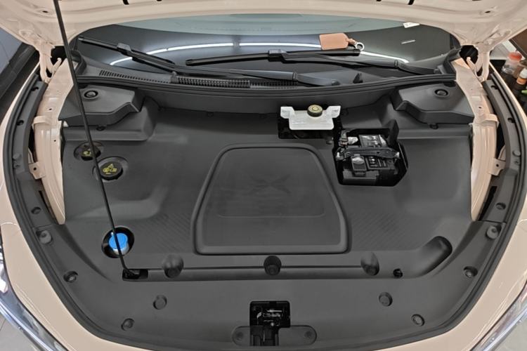 Used XPeng MONA M03 2025 600 with Ultra-Long Range Max Engine Bay