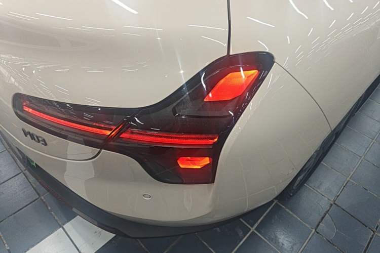 Used XPeng MONA M03 2025 600 with Ultra-Long Range Max Exterior 3
