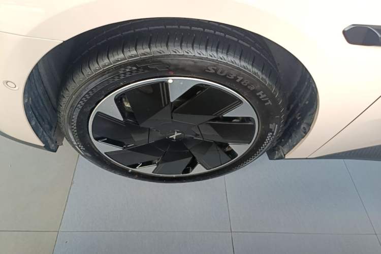Used XPeng MONA M03 2025 600 with Ultra-Long Range Max Exterior 4