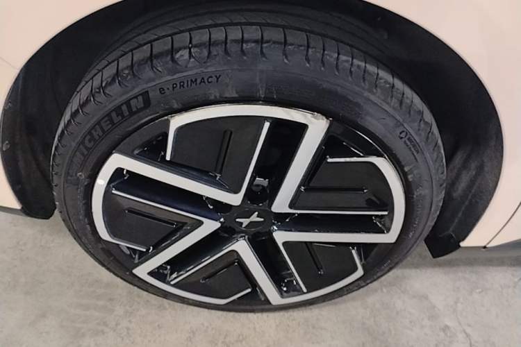Used XPeng MONA M03 2025 600 with Ultra-Long Range Max Exterior 5