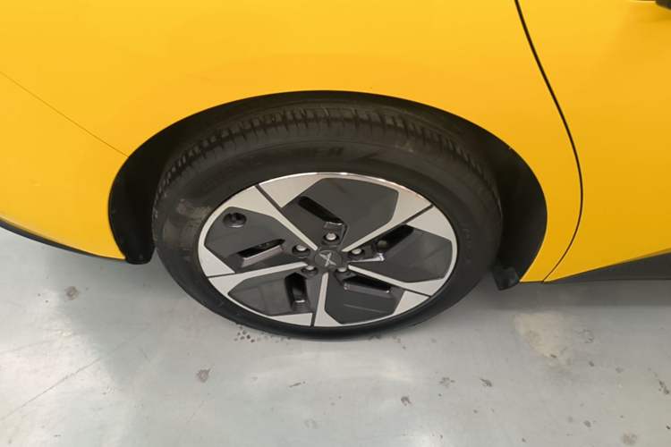 Used XPeng MONA M03 2025 620 Ultra-Long Range Plus Exterior 5