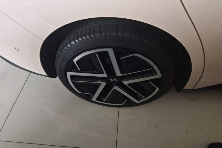 Used XPeng MONA M03 2025 600 with Ultra-Long Range Max Exterior 5