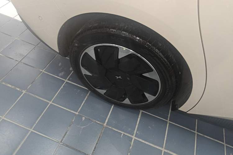 Used XPeng MONA M03 2025 600 with Ultra-Long Range Max Exterior 5