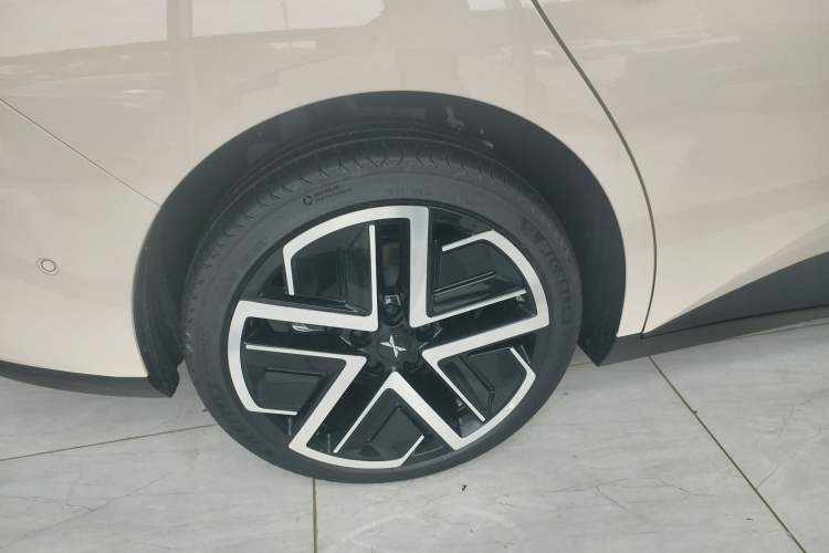 Used XPeng MONA M03 2025 502 Long-Range Max Exterior 5