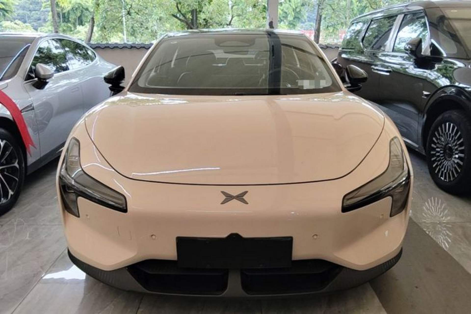 Used XPeng MONA M03 2025 600 with Ultra-Long Range Max Front