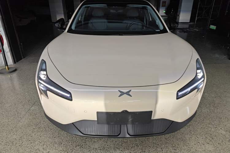 Used XPeng MONA M03 2025 600 with Ultra-Long Range Max Front