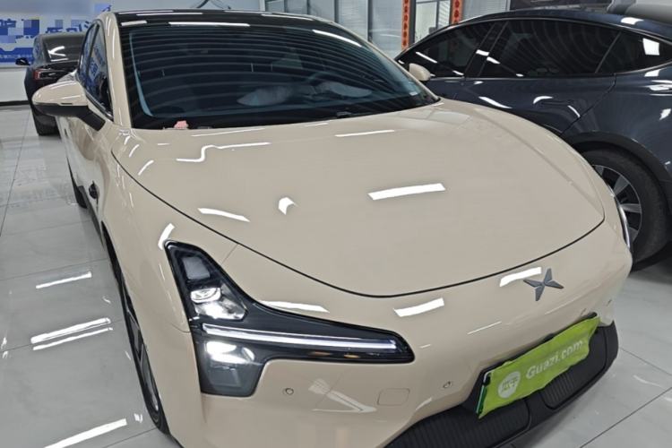 Used XPeng MONA M03 2025 515 Long-Range Plus Front Right 45 Deg