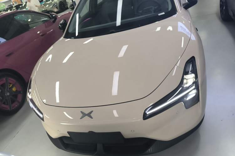 Used XPeng MONA M03 2025 600 with Ultra-Long Range Max Front