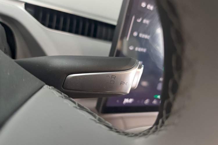Used XPeng MONA M03 2025 502 Long-Range Max Gear Lever