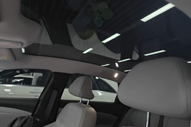 Used XPeng MONA M03 2025 515 Long-Range Plus Headliner
