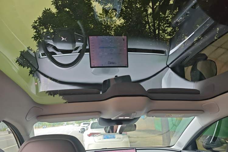 Used XPeng MONA M03 2025 600 with Ultra-Long Range Max Headliner