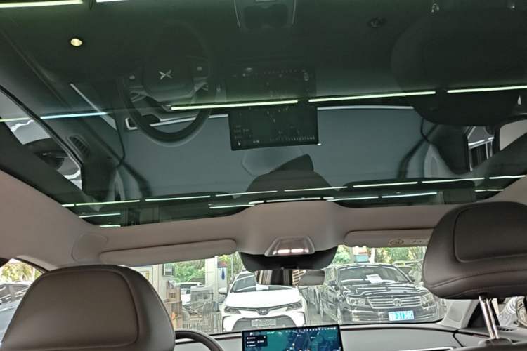 Used XPeng MONA M03 2025 600 with Ultra-Long Range Max Headliner