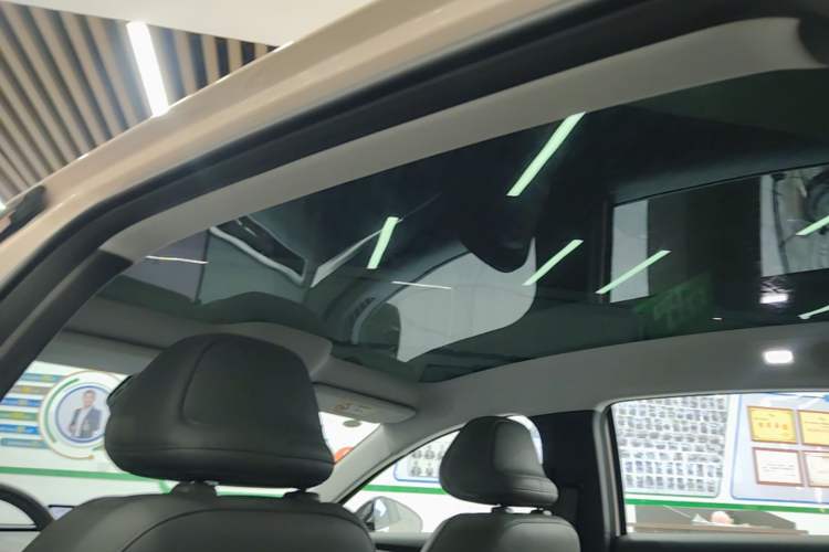 Used XPeng MONA M03 2025 600 with Ultra-Long Range Max Headliner