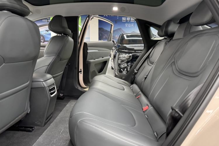 Used XPeng MONA M03 2025 600 with Ultra-Long Range Max Interior 2