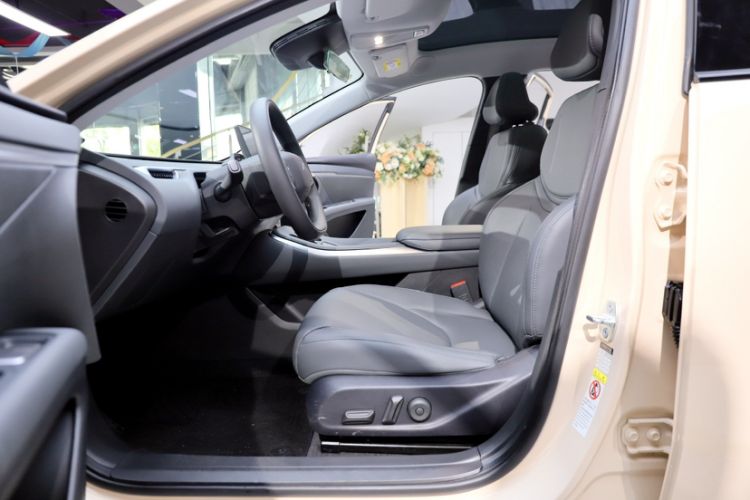 Used XPeng MONA M03 2025 600 with Ultra-Long Range Max Interior 5