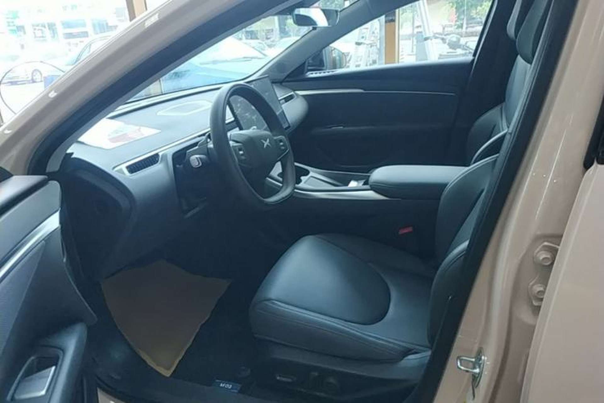 Used XPeng MONA M03 2025 600 with Ultra-Long Range Max Left Front Seat