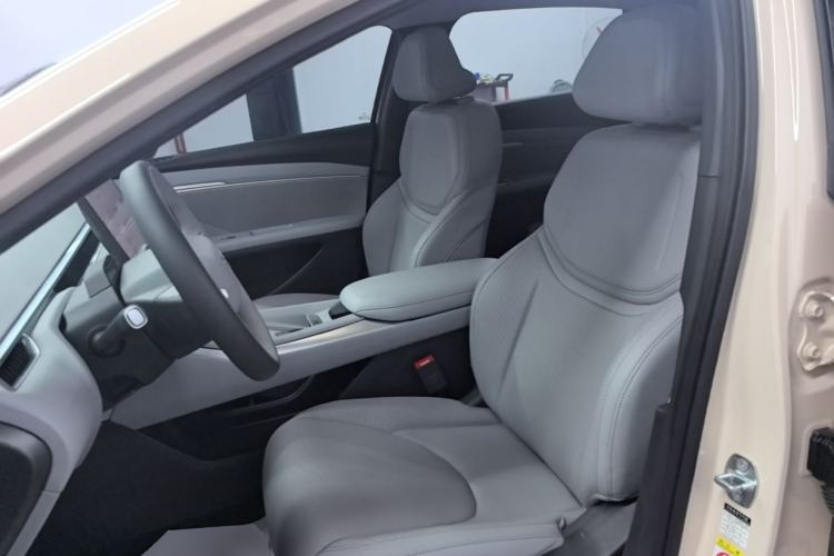 Used XPeng MONA M03 2025 620 Ultra-Long Range Plus Left Front Seat