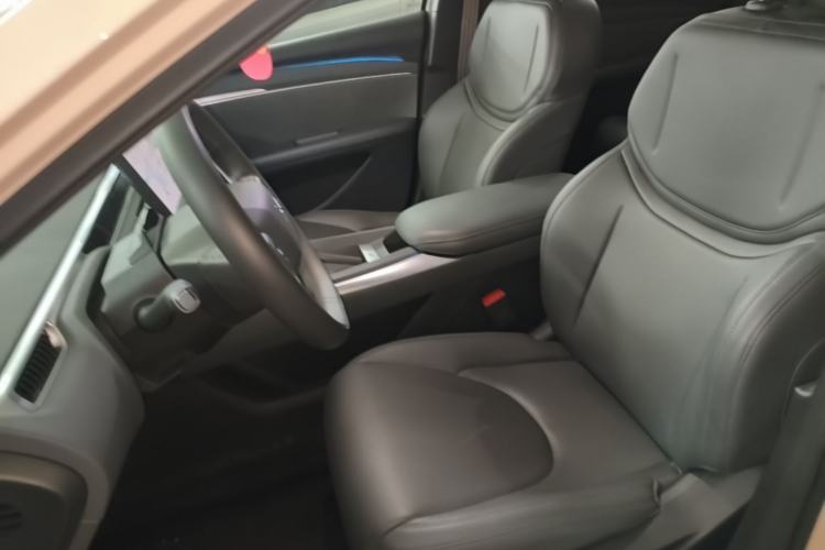 Used XPeng MONA M03 2025 600 with Ultra-Long Range Max Left Front Seat
