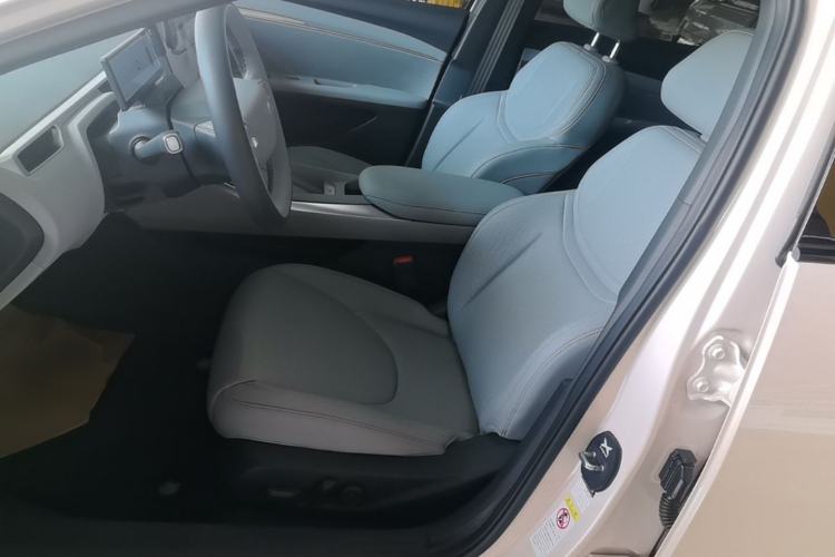 Used XPeng MONA M03 2025 515 Long-Range Plus Left Front Seat