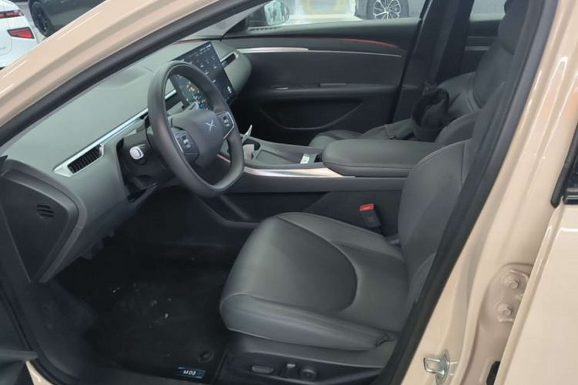Used XPeng MONA M03 2025 600 with Ultra-Long Range Max Left Front Seat