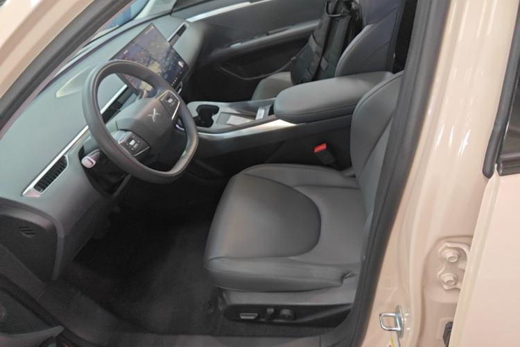 Used XPeng MONA M03 2025 600 with Ultra-Long Range Max Left Front Seat
