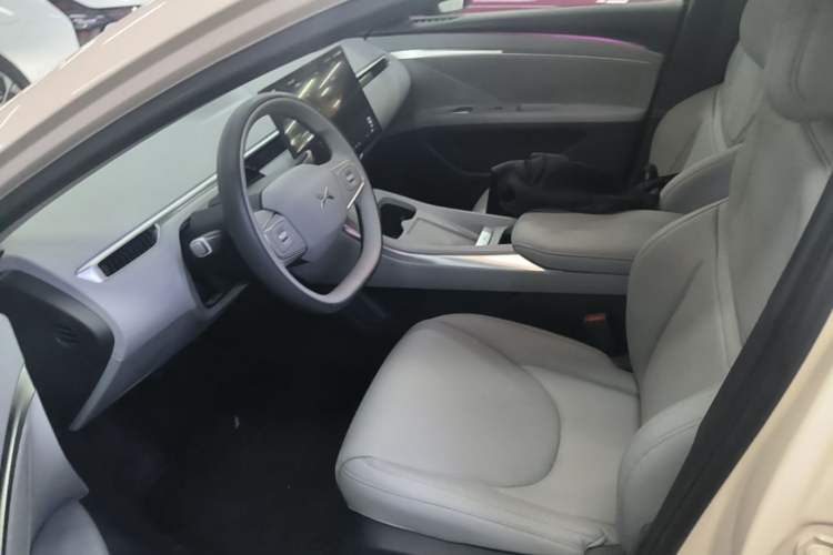 Used XPeng MONA M03 2025 600 with Ultra-Long Range Max Left Front Seat