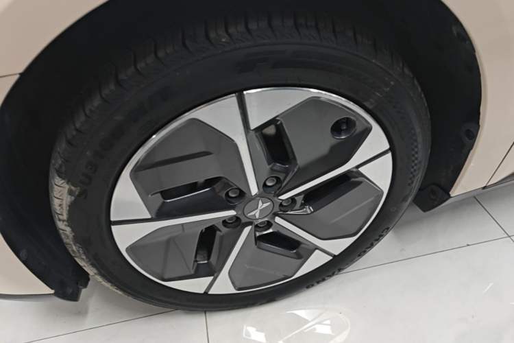 Used XPeng MONA M03 2025 515 Long-Range Plus Left Front Wheel Hub