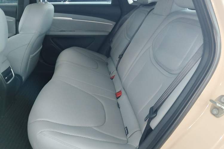 Used XPeng MONA M03 2025 600 with Ultra-Long Range Max Left Rear Seat