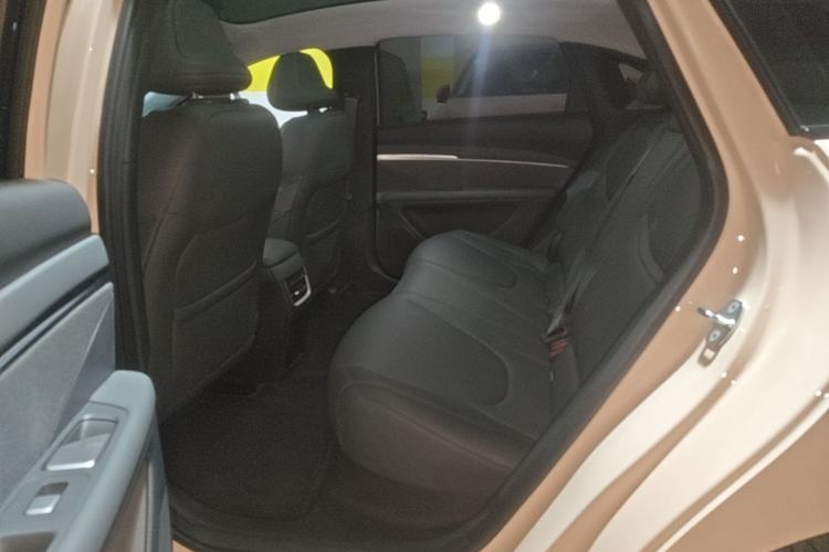Used XPeng MONA M03 2025 600 with Ultra-Long Range Max Left Rear Seat