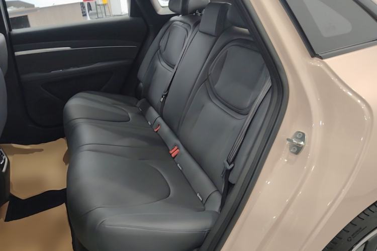 Used XPeng MONA M03 2025 600 with Ultra-Long Range Max Left Rear Seat