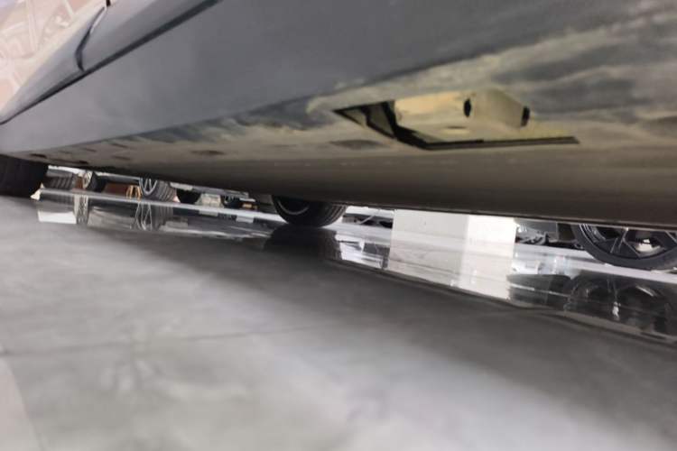 Used XPeng MONA M03 2025 600 with Ultra-Long Range Max Left Side Sill