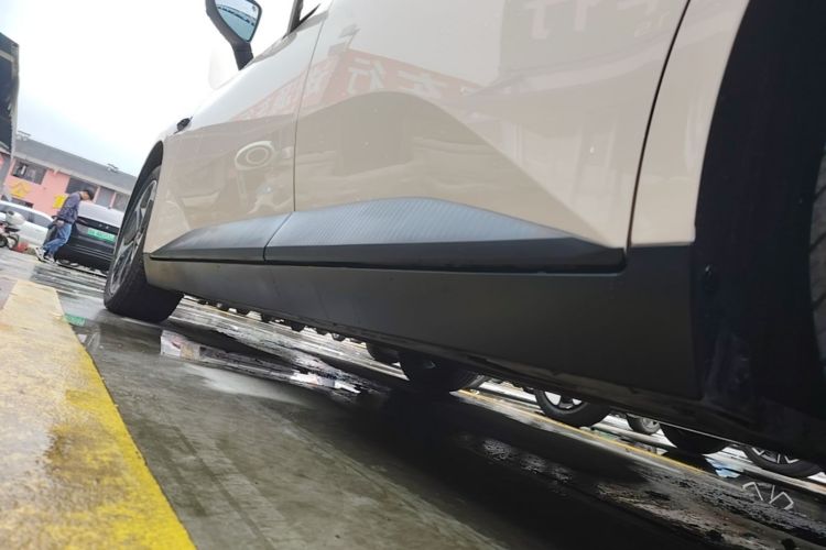 Used XPeng MONA M03 2025 620 Ultra-Long Range Plus Left Side Sill