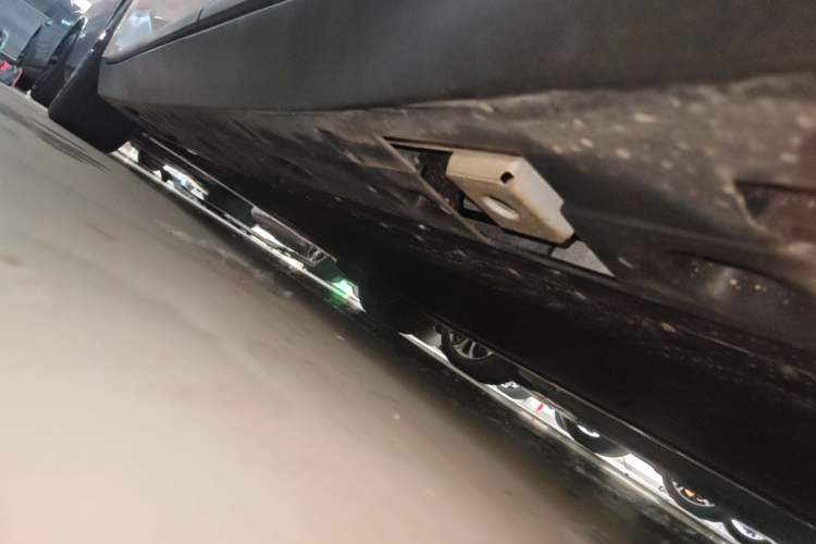 Used XPeng MONA M03 2025 600 with Ultra-Long Range Max Left Side Sill