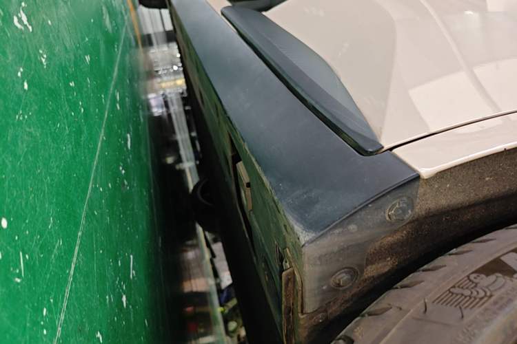 Used XPeng MONA M03 2025 600 with Ultra-Long Range Max Left Side Sill